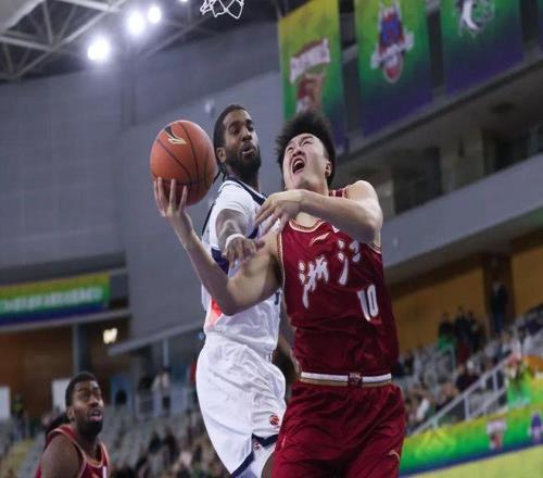 前阿森纳,年铁杆加盟,曼联任运动,银河娱乐,在线娱乐平台,博彩平台,安全支付,真人娱乐,网上博彩